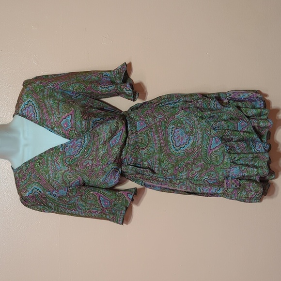Karma Highway Wrap Mini Dress Ruffle Details One Size Paisely Green Print OS - Picture 1 of 9